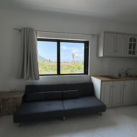 Mountainhouse Apartment *